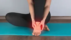 Jak szybko zregenerować zmęczone nogi i stopy po ciężkim dniu