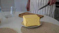 Jakiego masła nie można jeść: jak odróżnić prawdziwe masło od margaryny