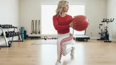 Przestań robić deskę: to ćwiczenie spala tłuszcz znacznie skuteczniej i kształtuje piękną sylwetkę